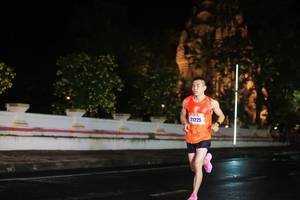 BIB: 21225
                            <button type="button" onclick="openModal(16305669)" class="btn btn-primary btn-sm float-right btn-popup" data-toggle="modal" data-target=".modal-high-quality">
                        <i class="fas fa-shopping-cart"></i> Add to Cart
                    </button>
                                            <button type="button" onclick="isThisMe(16305669, true)" class="btn btn-success btn-sm float-right btn-popup btn-isme hidden" data-toggle="tooltip" data-placement="bottom" title="นี่คือรูปของคุณใช่ไหม คลิกที่นี่เพื่อเอาเข้าอัลบั้ม">
                        <i class="fas fa-plus"></i> Add to album
                    </button>
                    <button type="button" onclick="isThisMe(16305669, false)" class="btn btn-warning btn-sm float-right btn-popup btn-isnotme hidden">
                        <i class="fas fa-ban"></i> Remove from album
                    </button>