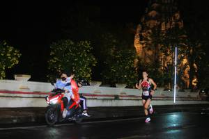 BIB: 
                            <button type="button" onclick="openModal(16296712)" class="btn btn-primary btn-sm float-right btn-popup" data-toggle="modal" data-target=".modal-high-quality">
                        <i class="fas fa-shopping-cart"></i> Add to Cart
                    </button>
                                            <button type="button" onclick="isThisMe(16296712, true)" class="btn btn-success btn-sm float-right btn-popup btn-isme hidden" data-toggle="tooltip" data-placement="bottom" title="นี่คือรูปของคุณใช่ไหม คลิกที่นี่เพื่อเอาเข้าอัลบั้ม">
                        <i class="fas fa-plus"></i> Add to album
                    </button>
                    <button type="button" onclick="isThisMe(16296712, false)" class="btn btn-warning btn-sm float-right btn-popup btn-isnotme hidden">
                        <i class="fas fa-ban"></i> Remove from album
                    </button>