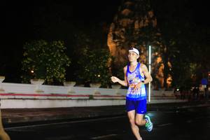 BIB: 201
                            <button type="button" onclick="openModal(16307102)" class="btn btn-primary btn-sm float-right btn-popup" data-toggle="modal" data-target=".modal-high-quality">
                        <i class="fas fa-shopping-cart"></i> Add to Cart
                    </button>
                                            <button type="button" onclick="isThisMe(16307102, true)" class="btn btn-success btn-sm float-right btn-popup btn-isme hidden" data-toggle="tooltip" data-placement="bottom" title="นี่คือรูปของคุณใช่ไหม คลิกที่นี่เพื่อเอาเข้าอัลบั้ม">
                        <i class="fas fa-plus"></i> Add to album
                    </button>
                    <button type="button" onclick="isThisMe(16307102, false)" class="btn btn-warning btn-sm float-right btn-popup btn-isnotme hidden">
                        <i class="fas fa-ban"></i> Remove from album
                    </button>