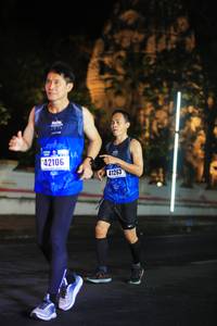 BIB: 42106, 41263
                            <button type="button" onclick="openModal(17084626)" class="btn btn-primary btn-sm float-right btn-popup" data-toggle="modal" data-target=".modal-high-quality">
                        <i class="fas fa-shopping-cart"></i> Add to Cart
                    </button>
                                            <button type="button" onclick="isThisMe(17084626, true)" class="btn btn-success btn-sm float-right btn-popup btn-isme hidden" data-toggle="tooltip" data-placement="bottom" title="นี่คือรูปของคุณใช่ไหม คลิกที่นี่เพื่อเอาเข้าอัลบั้ม">
                        <i class="fas fa-plus"></i> Add to album
                    </button>
                    <button type="button" onclick="isThisMe(17084626, false)" class="btn btn-warning btn-sm float-right btn-popup btn-isnotme hidden">
                        <i class="fas fa-ban"></i> Remove from album
                    </button>