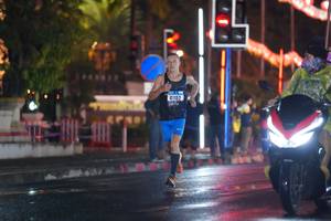 BIB: 41152
                            <button type="button" onclick="openModal(16918908)" class="btn btn-primary btn-sm float-right btn-popup" data-toggle="modal" data-target=".modal-high-quality">
                        <i class="fas fa-shopping-cart"></i> Add to Cart
                    </button>
                                            <button type="button" onclick="isThisMe(16918908, true)" class="btn btn-success btn-sm float-right btn-popup btn-isme hidden" data-toggle="tooltip" data-placement="bottom" title="นี่คือรูปของคุณใช่ไหม คลิกที่นี่เพื่อเอาเข้าอัลบั้ม">
                        <i class="fas fa-plus"></i> Add to album
                    </button>
                    <button type="button" onclick="isThisMe(16918908, false)" class="btn btn-warning btn-sm float-right btn-popup btn-isnotme hidden">
                        <i class="fas fa-ban"></i> Remove from album
                    </button>