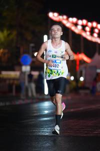 BIB: 402
                            <button type="button" onclick="openModal(16919966)" class="btn btn-primary btn-sm float-right btn-popup" data-toggle="modal" data-target=".modal-high-quality">
                        <i class="fas fa-shopping-cart"></i> Add to Cart
                    </button>
                                            <button type="button" onclick="isThisMe(16919966, true)" class="btn btn-success btn-sm float-right btn-popup btn-isme hidden" data-toggle="tooltip" data-placement="bottom" title="นี่คือรูปของคุณใช่ไหม คลิกที่นี่เพื่อเอาเข้าอัลบั้ม">
                        <i class="fas fa-plus"></i> Add to album
                    </button>
                    <button type="button" onclick="isThisMe(16919966, false)" class="btn btn-warning btn-sm float-right btn-popup btn-isnotme hidden">
                        <i class="fas fa-ban"></i> Remove from album
                    </button>