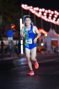 BIB: 40944
                            <button type="button" onclick="openModal(16951913)" class="btn btn-primary btn-sm float-right btn-popup" data-toggle="modal" data-target=".modal-high-quality">
                        <i class="fas fa-shopping-cart"></i> Add to Cart
                    </button>
                                            <button type="button" onclick="isThisMe(16951913, true)" class="btn btn-success btn-sm float-right btn-popup btn-isme hidden" data-toggle="tooltip" data-placement="bottom" title="นี่คือรูปของคุณใช่ไหม คลิกที่นี่เพื่อเอาเข้าอัลบั้ม">
                        <i class="fas fa-plus"></i> Add to album
                    </button>
                    <button type="button" onclick="isThisMe(16951913, false)" class="btn btn-warning btn-sm float-right btn-popup btn-isnotme hidden">
                        <i class="fas fa-ban"></i> Remove from album
                    </button>