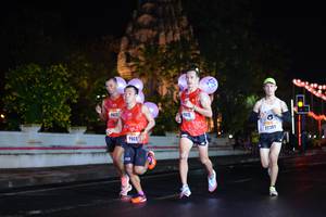 BIB: 22389
                            <button type="button" onclick="openModal(17009112)" class="btn btn-primary btn-sm float-right btn-popup" data-toggle="modal" data-target=".modal-high-quality">
                        <i class="fas fa-shopping-cart"></i> Add to Cart
                    </button>
                                            <button type="button" onclick="isThisMe(17009112, true)" class="btn btn-success btn-sm float-right btn-popup btn-isme hidden" data-toggle="tooltip" data-placement="bottom" title="นี่คือรูปของคุณใช่ไหม คลิกที่นี่เพื่อเอาเข้าอัลบั้ม">
                        <i class="fas fa-plus"></i> Add to album
                    </button>
                    <button type="button" onclick="isThisMe(17009112, false)" class="btn btn-warning btn-sm float-right btn-popup btn-isnotme hidden">
                        <i class="fas fa-ban"></i> Remove from album
                    </button>
