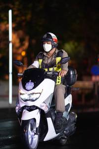 BIB: 
                            <button type="button" onclick="openModal(16927213)" class="btn btn-primary btn-sm float-right btn-popup" data-toggle="modal" data-target=".modal-high-quality">
                        <i class="fas fa-shopping-cart"></i> Add to Cart
                    </button>
                                            <button type="button" onclick="isThisMe(16927213, true)" class="btn btn-success btn-sm float-right btn-popup btn-isme hidden" data-toggle="tooltip" data-placement="bottom" title="นี่คือรูปของคุณใช่ไหม คลิกที่นี่เพื่อเอาเข้าอัลบั้ม">
                        <i class="fas fa-plus"></i> Add to album
                    </button>
                    <button type="button" onclick="isThisMe(16927213, false)" class="btn btn-warning btn-sm float-right btn-popup btn-isnotme hidden">
                        <i class="fas fa-ban"></i> Remove from album
                    </button>