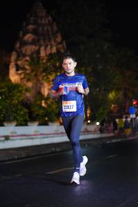 BIB: 22827
                            <button type="button" onclick="openModal(17036636)" class="btn btn-primary btn-sm float-right btn-popup" data-toggle="modal" data-target=".modal-high-quality">
                        <i class="fas fa-shopping-cart"></i> Add to Cart
                    </button>
                                            <button type="button" onclick="isThisMe(17036636, true)" class="btn btn-success btn-sm float-right btn-popup btn-isme hidden" data-toggle="tooltip" data-placement="bottom" title="นี่คือรูปของคุณใช่ไหม คลิกที่นี่เพื่อเอาเข้าอัลบั้ม">
                        <i class="fas fa-plus"></i> Add to album
                    </button>
                    <button type="button" onclick="isThisMe(17036636, false)" class="btn btn-warning btn-sm float-right btn-popup btn-isnotme hidden">
                        <i class="fas fa-ban"></i> Remove from album
                    </button>