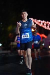 BIB: 41918
                            <button type="button" onclick="openModal(17702368)" class="btn btn-primary btn-sm float-right btn-popup" data-toggle="modal" data-target=".modal-high-quality">
                        <i class="fas fa-shopping-cart"></i> Add to Cart
                    </button>
                                            <button type="button" onclick="isThisMe(17702368, true)" class="btn btn-success btn-sm float-right btn-popup btn-isme hidden" data-toggle="tooltip" data-placement="bottom" title="นี่คือรูปของคุณใช่ไหม คลิกที่นี่เพื่อเอาเข้าอัลบั้ม">
                        <i class="fas fa-plus"></i> Add to album
                    </button>
                    <button type="button" onclick="isThisMe(17702368, false)" class="btn btn-warning btn-sm float-right btn-popup btn-isnotme hidden">
                        <i class="fas fa-ban"></i> Remove from album
                    </button>
