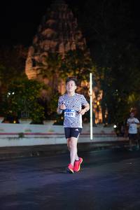 BIB: 41025
                            <button type="button" onclick="openModal(17823525)" class="btn btn-primary btn-sm float-right btn-popup" data-toggle="modal" data-target=".modal-high-quality">
                        <i class="fas fa-shopping-cart"></i> Add to Cart
                    </button>
                                            <button type="button" onclick="isThisMe(17823525, true)" class="btn btn-success btn-sm float-right btn-popup btn-isme hidden" data-toggle="tooltip" data-placement="bottom" title="นี่คือรูปของคุณใช่ไหม คลิกที่นี่เพื่อเอาเข้าอัลบั้ม">
                        <i class="fas fa-plus"></i> Add to album
                    </button>
                    <button type="button" onclick="isThisMe(17823525, false)" class="btn btn-warning btn-sm float-right btn-popup btn-isnotme hidden">
                        <i class="fas fa-ban"></i> Remove from album
                    </button>
