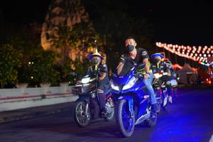 BIB: 
                            <button type="button" onclick="openModal(17730774)" class="btn btn-primary btn-sm float-right btn-popup" data-toggle="modal" data-target=".modal-high-quality">
                        <i class="fas fa-shopping-cart"></i> Add to Cart
                    </button>
                                            <button type="button" onclick="isThisMe(17730774, true)" class="btn btn-success btn-sm float-right btn-popup btn-isme hidden" data-toggle="tooltip" data-placement="bottom" title="นี่คือรูปของคุณใช่ไหม คลิกที่นี่เพื่อเอาเข้าอัลบั้ม">
                        <i class="fas fa-plus"></i> Add to album
                    </button>
                    <button type="button" onclick="isThisMe(17730774, false)" class="btn btn-warning btn-sm float-right btn-popup btn-isnotme hidden">
                        <i class="fas fa-ban"></i> Remove from album
                    </button>