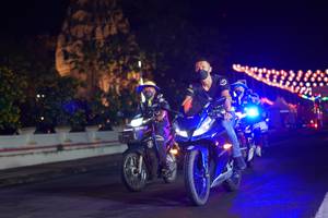 BIB: 
                            <button type="button" onclick="openModal(17730736)" class="btn btn-primary btn-sm float-right btn-popup" data-toggle="modal" data-target=".modal-high-quality">
                        <i class="fas fa-shopping-cart"></i> Add to Cart
                    </button>
                                            <button type="button" onclick="isThisMe(17730736, true)" class="btn btn-success btn-sm float-right btn-popup btn-isme hidden" data-toggle="tooltip" data-placement="bottom" title="นี่คือรูปของคุณใช่ไหม คลิกที่นี่เพื่อเอาเข้าอัลบั้ม">
                        <i class="fas fa-plus"></i> Add to album
                    </button>
                    <button type="button" onclick="isThisMe(17730736, false)" class="btn btn-warning btn-sm float-right btn-popup btn-isnotme hidden">
                        <i class="fas fa-ban"></i> Remove from album
                    </button>