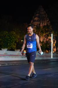 BIB: 41031
                            <button type="button" onclick="openModal(17677465)" class="btn btn-primary btn-sm float-right btn-popup" data-toggle="modal" data-target=".modal-high-quality">
                        <i class="fas fa-shopping-cart"></i> Add to Cart
                    </button>
                                            <button type="button" onclick="isThisMe(17677465, true)" class="btn btn-success btn-sm float-right btn-popup btn-isme hidden" data-toggle="tooltip" data-placement="bottom" title="นี่คือรูปของคุณใช่ไหม คลิกที่นี่เพื่อเอาเข้าอัลบั้ม">
                        <i class="fas fa-plus"></i> Add to album
                    </button>
                    <button type="button" onclick="isThisMe(17677465, false)" class="btn btn-warning btn-sm float-right btn-popup btn-isnotme hidden">
                        <i class="fas fa-ban"></i> Remove from album
                    </button>