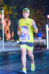 BIB: 42618
                            <button type="button" onclick="openModal(18273338)" class="btn btn-primary btn-sm float-right btn-popup" data-toggle="modal" data-target=".modal-high-quality">
                        <i class="fas fa-shopping-cart"></i> Add to Cart
                    </button>
                                            <button type="button" onclick="isThisMe(18273338, true)" class="btn btn-success btn-sm float-right btn-popup btn-isme hidden" data-toggle="tooltip" data-placement="bottom" title="นี่คือรูปของคุณใช่ไหม คลิกที่นี่เพื่อเอาเข้าอัลบั้ม">
                        <i class="fas fa-plus"></i> Add to album
                    </button>
                    <button type="button" onclick="isThisMe(18273338, false)" class="btn btn-warning btn-sm float-right btn-popup btn-isnotme hidden">
                        <i class="fas fa-ban"></i> Remove from album
                    </button>