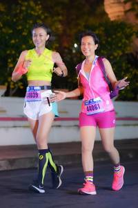 BIB: 4039, 44061
                            <button type="button" onclick="openModal(18252833)" class="btn btn-primary btn-sm float-right btn-popup" data-toggle="modal" data-target=".modal-high-quality">
                        <i class="fas fa-shopping-cart"></i> Add to Cart
                    </button>
                                            <button type="button" onclick="isThisMe(18252833, true)" class="btn btn-success btn-sm float-right btn-popup btn-isme hidden" data-toggle="tooltip" data-placement="bottom" title="นี่คือรูปของคุณใช่ไหม คลิกที่นี่เพื่อเอาเข้าอัลบั้ม">
                        <i class="fas fa-plus"></i> Add to album
                    </button>
                    <button type="button" onclick="isThisMe(18252833, false)" class="btn btn-warning btn-sm float-right btn-popup btn-isnotme hidden">
                        <i class="fas fa-ban"></i> Remove from album
                    </button>