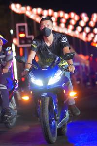 BIB: 
                            <button type="button" onclick="openModal(18258114)" class="btn btn-primary btn-sm float-right btn-popup" data-toggle="modal" data-target=".modal-high-quality">
                        <i class="fas fa-shopping-cart"></i> Add to Cart
                    </button>
                                            <button type="button" onclick="isThisMe(18258114, true)" class="btn btn-success btn-sm float-right btn-popup btn-isme hidden" data-toggle="tooltip" data-placement="bottom" title="นี่คือรูปของคุณใช่ไหม คลิกที่นี่เพื่อเอาเข้าอัลบั้ม">
                        <i class="fas fa-plus"></i> Add to album
                    </button>
                    <button type="button" onclick="isThisMe(18258114, false)" class="btn btn-warning btn-sm float-right btn-popup btn-isnotme hidden">
                        <i class="fas fa-ban"></i> Remove from album
                    </button>