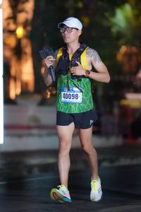 BIB: 40098
                            <button type="button" onclick="openModal(18257970)" class="btn btn-primary btn-sm float-right btn-popup" data-toggle="modal" data-target=".modal-high-quality">
                        <i class="fas fa-shopping-cart"></i> Add to Cart
                    </button>
                                            <button type="button" onclick="isThisMe(18257970, true)" class="btn btn-success btn-sm float-right btn-popup btn-isme hidden" data-toggle="tooltip" data-placement="bottom" title="นี่คือรูปของคุณใช่ไหม คลิกที่นี่เพื่อเอาเข้าอัลบั้ม">
                        <i class="fas fa-plus"></i> Add to album
                    </button>
                    <button type="button" onclick="isThisMe(18257970, false)" class="btn btn-warning btn-sm float-right btn-popup btn-isnotme hidden">
                        <i class="fas fa-ban"></i> Remove from album
                    </button>