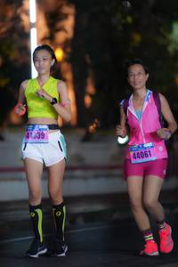 BIB: 439, 44061
                            <button type="button" onclick="openModal(18252822)" class="btn btn-primary btn-sm float-right btn-popup" data-toggle="modal" data-target=".modal-high-quality">
                        <i class="fas fa-shopping-cart"></i> Add to Cart
                    </button>
                                            <button type="button" onclick="isThisMe(18252822, true)" class="btn btn-success btn-sm float-right btn-popup btn-isme hidden" data-toggle="tooltip" data-placement="bottom" title="นี่คือรูปของคุณใช่ไหม คลิกที่นี่เพื่อเอาเข้าอัลบั้ม">
                        <i class="fas fa-plus"></i> Add to album
                    </button>
                    <button type="button" onclick="isThisMe(18252822, false)" class="btn btn-warning btn-sm float-right btn-popup btn-isnotme hidden">
                        <i class="fas fa-ban"></i> Remove from album
                    </button>