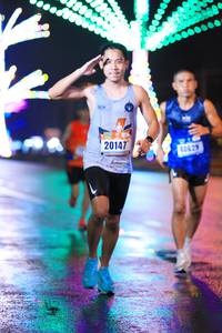 BIB: 20147, 40625
                            <button type="button" onclick="openModal(17812584)" class="btn btn-primary btn-sm float-right btn-popup" data-toggle="modal" data-target=".modal-high-quality">
                        <i class="fas fa-shopping-cart"></i> Add to Cart
                    </button>
                                            <button type="button" onclick="isThisMe(17812584, true)" class="btn btn-success btn-sm float-right btn-popup btn-isme hidden" data-toggle="tooltip" data-placement="bottom" title="นี่คือรูปของคุณใช่ไหม คลิกที่นี่เพื่อเอาเข้าอัลบั้ม">
                        <i class="fas fa-plus"></i> Add to album
                    </button>
                    <button type="button" onclick="isThisMe(17812584, false)" class="btn btn-warning btn-sm float-right btn-popup btn-isnotme hidden">
                        <i class="fas fa-ban"></i> Remove from album
                    </button>