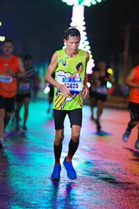 BIB: 1370, 3625
                            <button type="button" onclick="openModal(17817450)" class="btn btn-primary btn-sm float-right btn-popup" data-toggle="modal" data-target=".modal-high-quality">
                        <i class="fas fa-shopping-cart"></i> Add to Cart
                    </button>
                                            <button type="button" onclick="isThisMe(17817450, true)" class="btn btn-success btn-sm float-right btn-popup btn-isme hidden" data-toggle="tooltip" data-placement="bottom" title="นี่คือรูปของคุณใช่ไหม คลิกที่นี่เพื่อเอาเข้าอัลบั้ม">
                        <i class="fas fa-plus"></i> Add to album
                    </button>
                    <button type="button" onclick="isThisMe(17817450, false)" class="btn btn-warning btn-sm float-right btn-popup btn-isnotme hidden">
                        <i class="fas fa-ban"></i> Remove from album
                    </button>