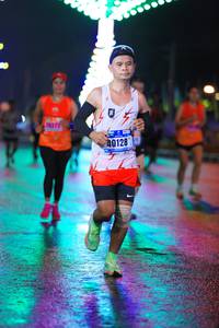 BIB: 25372, 40128
                            <button type="button" onclick="openModal(17818258)" class="btn btn-primary btn-sm float-right btn-popup" data-toggle="modal" data-target=".modal-high-quality">
                        <i class="fas fa-shopping-cart"></i> Add to Cart
                    </button>
                                            <button type="button" onclick="isThisMe(17818258, true)" class="btn btn-success btn-sm float-right btn-popup btn-isme hidden" data-toggle="tooltip" data-placement="bottom" title="นี่คือรูปของคุณใช่ไหม คลิกที่นี่เพื่อเอาเข้าอัลบั้ม">
                        <i class="fas fa-plus"></i> Add to album
                    </button>
                    <button type="button" onclick="isThisMe(17818258, false)" class="btn btn-warning btn-sm float-right btn-popup btn-isnotme hidden">
                        <i class="fas fa-ban"></i> Remove from album
                    </button>