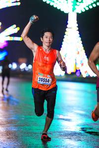 BIB: 20554
                            <button type="button" onclick="openModal(17812092)" class="btn btn-primary btn-sm float-right btn-popup" data-toggle="modal" data-target=".modal-high-quality">
                        <i class="fas fa-shopping-cart"></i> Add to Cart
                    </button>
                                            <button type="button" onclick="isThisMe(17812092, true)" class="btn btn-success btn-sm float-right btn-popup btn-isme hidden" data-toggle="tooltip" data-placement="bottom" title="นี่คือรูปของคุณใช่ไหม คลิกที่นี่เพื่อเอาเข้าอัลบั้ม">
                        <i class="fas fa-plus"></i> Add to album
                    </button>
                    <button type="button" onclick="isThisMe(17812092, false)" class="btn btn-warning btn-sm float-right btn-popup btn-isnotme hidden">
                        <i class="fas fa-ban"></i> Remove from album
                    </button>