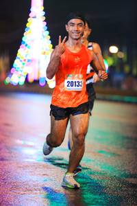 BIB: 20133
                            <button type="button" onclick="openModal(17812617)" class="btn btn-primary btn-sm float-right btn-popup" data-toggle="modal" data-target=".modal-high-quality">
                        <i class="fas fa-shopping-cart"></i> Add to Cart
                    </button>
                                            <button type="button" onclick="isThisMe(17812617, true)" class="btn btn-success btn-sm float-right btn-popup btn-isme hidden" data-toggle="tooltip" data-placement="bottom" title="นี่คือรูปของคุณใช่ไหม คลิกที่นี่เพื่อเอาเข้าอัลบั้ม">
                        <i class="fas fa-plus"></i> Add to album
                    </button>
                    <button type="button" onclick="isThisMe(17812617, false)" class="btn btn-warning btn-sm float-right btn-popup btn-isnotme hidden">
                        <i class="fas fa-ban"></i> Remove from album
                    </button>