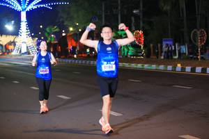 BIB: 41184, 44542
                            <button type="button" onclick="openModal(16395881)" class="btn btn-primary btn-sm float-right btn-popup" data-toggle="modal" data-target=".modal-high-quality">
                        <i class="fas fa-shopping-cart"></i> Add to Cart
                    </button>
                                            <button type="button" onclick="isThisMe(16395881, true)" class="btn btn-success btn-sm float-right btn-popup btn-isme hidden" data-toggle="tooltip" data-placement="bottom" title="นี่คือรูปของคุณใช่ไหม คลิกที่นี่เพื่อเอาเข้าอัลบั้ม">
                        <i class="fas fa-plus"></i> Add to album
                    </button>
                    <button type="button" onclick="isThisMe(16395881, false)" class="btn btn-warning btn-sm float-right btn-popup btn-isnotme hidden">
                        <i class="fas fa-ban"></i> Remove from album
                    </button>