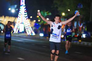 BIB: 68402
                            <button type="button" onclick="openModal(16379354)" class="btn btn-primary btn-sm float-right btn-popup" data-toggle="modal" data-target=".modal-high-quality">
                        <i class="fas fa-shopping-cart"></i> Add to Cart
                    </button>
                                            <button type="button" onclick="isThisMe(16379354, true)" class="btn btn-success btn-sm float-right btn-popup btn-isme hidden" data-toggle="tooltip" data-placement="bottom" title="นี่คือรูปของคุณใช่ไหม คลิกที่นี่เพื่อเอาเข้าอัลบั้ม">
                        <i class="fas fa-plus"></i> Add to album
                    </button>
                    <button type="button" onclick="isThisMe(16379354, false)" class="btn btn-warning btn-sm float-right btn-popup btn-isnotme hidden">
                        <i class="fas fa-ban"></i> Remove from album
                    </button>