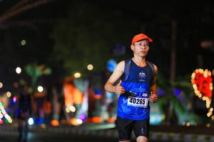 BIB: 40265
                            <button type="button" onclick="openModal(16385453)" class="btn btn-primary btn-sm float-right btn-popup" data-toggle="modal" data-target=".modal-high-quality">
                        <i class="fas fa-shopping-cart"></i> Add to Cart
                    </button>
                                            <button type="button" onclick="isThisMe(16385453, true)" class="btn btn-success btn-sm float-right btn-popup btn-isme hidden" data-toggle="tooltip" data-placement="bottom" title="นี่คือรูปของคุณใช่ไหม คลิกที่นี่เพื่อเอาเข้าอัลบั้ม">
                        <i class="fas fa-plus"></i> Add to album
                    </button>
                    <button type="button" onclick="isThisMe(16385453, false)" class="btn btn-warning btn-sm float-right btn-popup btn-isnotme hidden">
                        <i class="fas fa-ban"></i> Remove from album
                    </button>