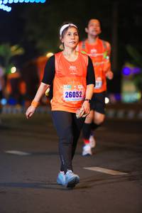 BIB: 26052
                            <button type="button" onclick="openModal(16332806)" class="btn btn-primary btn-sm float-right btn-popup" data-toggle="modal" data-target=".modal-high-quality">
                        <i class="fas fa-shopping-cart"></i> Add to Cart
                    </button>
                                            <button type="button" onclick="isThisMe(16332806, true)" class="btn btn-success btn-sm float-right btn-popup btn-isme hidden" data-toggle="tooltip" data-placement="bottom" title="นี่คือรูปของคุณใช่ไหม คลิกที่นี่เพื่อเอาเข้าอัลบั้ม">
                        <i class="fas fa-plus"></i> Add to album
                    </button>
                    <button type="button" onclick="isThisMe(16332806, false)" class="btn btn-warning btn-sm float-right btn-popup btn-isnotme hidden">
                        <i class="fas fa-ban"></i> Remove from album
                    </button>