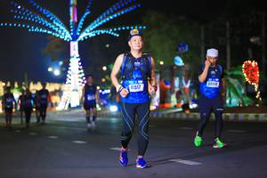 BIB: 4054, 41517
                            <button type="button" onclick="openModal(16405806)" class="btn btn-primary btn-sm float-right btn-popup" data-toggle="modal" data-target=".modal-high-quality">
                        <i class="fas fa-shopping-cart"></i> Add to Cart
                    </button>
                                            <button type="button" onclick="isThisMe(16405806, true)" class="btn btn-success btn-sm float-right btn-popup btn-isme hidden" data-toggle="tooltip" data-placement="bottom" title="นี่คือรูปของคุณใช่ไหม คลิกที่นี่เพื่อเอาเข้าอัลบั้ม">
                        <i class="fas fa-plus"></i> Add to album
                    </button>
                    <button type="button" onclick="isThisMe(16405806, false)" class="btn btn-warning btn-sm float-right btn-popup btn-isnotme hidden">
                        <i class="fas fa-ban"></i> Remove from album
                    </button>