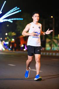 BIB: 102
                            <button type="button" onclick="openModal(16409052)" class="btn btn-primary btn-sm float-right btn-popup" data-toggle="modal" data-target=".modal-high-quality">
                        <i class="fas fa-shopping-cart"></i> Add to Cart
                    </button>
                                            <button type="button" onclick="isThisMe(16409052, true)" class="btn btn-success btn-sm float-right btn-popup btn-isme hidden" data-toggle="tooltip" data-placement="bottom" title="นี่คือรูปของคุณใช่ไหม คลิกที่นี่เพื่อเอาเข้าอัลบั้ม">
                        <i class="fas fa-plus"></i> Add to album
                    </button>
                    <button type="button" onclick="isThisMe(16409052, false)" class="btn btn-warning btn-sm float-right btn-popup btn-isnotme hidden">
                        <i class="fas fa-ban"></i> Remove from album
                    </button>
