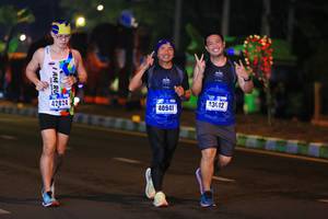 BIB: 42824, 13012, 40941
                            <button type="button" onclick="openModal(16378778)" class="btn btn-primary btn-sm float-right btn-popup" data-toggle="modal" data-target=".modal-high-quality">
                        <i class="fas fa-shopping-cart"></i> Add to Cart
                    </button>
                                            <button type="button" onclick="isThisMe(16378778, true)" class="btn btn-success btn-sm float-right btn-popup btn-isme hidden" data-toggle="tooltip" data-placement="bottom" title="นี่คือรูปของคุณใช่ไหม คลิกที่นี่เพื่อเอาเข้าอัลบั้ม">
                        <i class="fas fa-plus"></i> Add to album
                    </button>
                    <button type="button" onclick="isThisMe(16378778, false)" class="btn btn-warning btn-sm float-right btn-popup btn-isnotme hidden">
                        <i class="fas fa-ban"></i> Remove from album
                    </button>