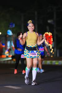 BIB: 4049
                            <button type="button" onclick="openModal(16415677)" class="btn btn-primary btn-sm float-right btn-popup" data-toggle="modal" data-target=".modal-high-quality">
                        <i class="fas fa-shopping-cart"></i> Add to Cart
                    </button>
                                            <button type="button" onclick="isThisMe(16415677, true)" class="btn btn-success btn-sm float-right btn-popup btn-isme hidden" data-toggle="tooltip" data-placement="bottom" title="นี่คือรูปของคุณใช่ไหม คลิกที่นี่เพื่อเอาเข้าอัลบั้ม">
                        <i class="fas fa-plus"></i> Add to album
                    </button>
                    <button type="button" onclick="isThisMe(16415677, false)" class="btn btn-warning btn-sm float-right btn-popup btn-isnotme hidden">
                        <i class="fas fa-ban"></i> Remove from album
                    </button>