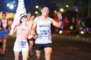 BIB: 42398, 297
                            <button type="button" onclick="openModal(16382352)" class="btn btn-primary btn-sm float-right btn-popup" data-toggle="modal" data-target=".modal-high-quality">
                        <i class="fas fa-shopping-cart"></i> Add to Cart
                    </button>
                                            <button type="button" onclick="isThisMe(16382352, true)" class="btn btn-success btn-sm float-right btn-popup btn-isme hidden" data-toggle="tooltip" data-placement="bottom" title="นี่คือรูปของคุณใช่ไหม คลิกที่นี่เพื่อเอาเข้าอัลบั้ม">
                        <i class="fas fa-plus"></i> Add to album
                    </button>
                    <button type="button" onclick="isThisMe(16382352, false)" class="btn btn-warning btn-sm float-right btn-popup btn-isnotme hidden">
                        <i class="fas fa-ban"></i> Remove from album
                    </button>