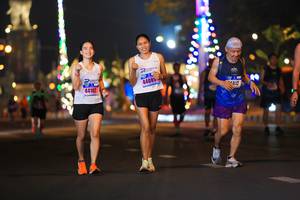 BIB: 44085, 44102, 312
                            <button type="button" onclick="openModal(16365234)" class="btn btn-primary btn-sm float-right btn-popup" data-toggle="modal" data-target=".modal-high-quality">
                        <i class="fas fa-shopping-cart"></i> Add to Cart
                    </button>
                                            <button type="button" onclick="isThisMe(16365234, true)" class="btn btn-success btn-sm float-right btn-popup btn-isme hidden" data-toggle="tooltip" data-placement="bottom" title="นี่คือรูปของคุณใช่ไหม คลิกที่นี่เพื่อเอาเข้าอัลบั้ม">
                        <i class="fas fa-plus"></i> Add to album
                    </button>
                    <button type="button" onclick="isThisMe(16365234, false)" class="btn btn-warning btn-sm float-right btn-popup btn-isnotme hidden">
                        <i class="fas fa-ban"></i> Remove from album
                    </button>