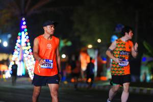 BIB: 42021, 4225
                            <button type="button" onclick="openModal(16385782)" class="btn btn-primary btn-sm float-right btn-popup" data-toggle="modal" data-target=".modal-high-quality">
                        <i class="fas fa-shopping-cart"></i> Add to Cart
                    </button>
                                            <button type="button" onclick="isThisMe(16385782, true)" class="btn btn-success btn-sm float-right btn-popup btn-isme hidden" data-toggle="tooltip" data-placement="bottom" title="นี่คือรูปของคุณใช่ไหม คลิกที่นี่เพื่อเอาเข้าอัลบั้ม">
                        <i class="fas fa-plus"></i> Add to album
                    </button>
                    <button type="button" onclick="isThisMe(16385782, false)" class="btn btn-warning btn-sm float-right btn-popup btn-isnotme hidden">
                        <i class="fas fa-ban"></i> Remove from album
                    </button>