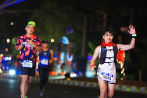 BIB: 42660, 40056
                            <button type="button" onclick="openModal(16383824)" class="btn btn-primary btn-sm float-right btn-popup" data-toggle="modal" data-target=".modal-high-quality">
                        <i class="fas fa-shopping-cart"></i> Add to Cart
                    </button>
                                            <button type="button" onclick="isThisMe(16383824, true)" class="btn btn-success btn-sm float-right btn-popup btn-isme hidden" data-toggle="tooltip" data-placement="bottom" title="นี่คือรูปของคุณใช่ไหม คลิกที่นี่เพื่อเอาเข้าอัลบั้ม">
                        <i class="fas fa-plus"></i> Add to album
                    </button>
                    <button type="button" onclick="isThisMe(16383824, false)" class="btn btn-warning btn-sm float-right btn-popup btn-isnotme hidden">
                        <i class="fas fa-ban"></i> Remove from album
                    </button>