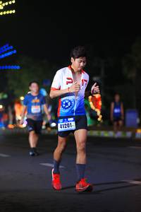 BIB: 0000, 41201
                            <button type="button" onclick="openModal(16354238)" class="btn btn-primary btn-sm float-right btn-popup" data-toggle="modal" data-target=".modal-high-quality">
                        <i class="fas fa-shopping-cart"></i> Add to Cart
                    </button>
                                            <button type="button" onclick="isThisMe(16354238, true)" class="btn btn-success btn-sm float-right btn-popup btn-isme hidden" data-toggle="tooltip" data-placement="bottom" title="นี่คือรูปของคุณใช่ไหม คลิกที่นี่เพื่อเอาเข้าอัลบั้ม">
                        <i class="fas fa-plus"></i> Add to album
                    </button>
                    <button type="button" onclick="isThisMe(16354238, false)" class="btn btn-warning btn-sm float-right btn-popup btn-isnotme hidden">
                        <i class="fas fa-ban"></i> Remove from album
                    </button>