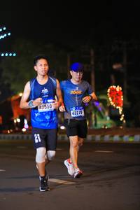 BIB: 360, 42550, 43275
                            <button type="button" onclick="openModal(16359399)" class="btn btn-primary btn-sm float-right btn-popup" data-toggle="modal" data-target=".modal-high-quality">
                        <i class="fas fa-shopping-cart"></i> Add to Cart
                    </button>
                                            <button type="button" onclick="isThisMe(16359399, true)" class="btn btn-success btn-sm float-right btn-popup btn-isme hidden" data-toggle="tooltip" data-placement="bottom" title="นี่คือรูปของคุณใช่ไหม คลิกที่นี่เพื่อเอาเข้าอัลบั้ม">
                        <i class="fas fa-plus"></i> Add to album
                    </button>
                    <button type="button" onclick="isThisMe(16359399, false)" class="btn btn-warning btn-sm float-right btn-popup btn-isnotme hidden">
                        <i class="fas fa-ban"></i> Remove from album
                    </button>