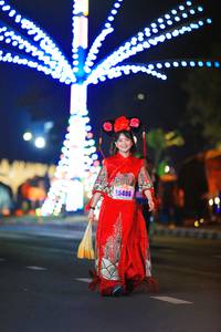 BIB: 15486
                            <button type="button" onclick="openModal(16355035)" class="btn btn-primary btn-sm float-right btn-popup" data-toggle="modal" data-target=".modal-high-quality">
                        <i class="fas fa-shopping-cart"></i> Add to Cart
                    </button>
                                            <button type="button" onclick="isThisMe(16355035, true)" class="btn btn-success btn-sm float-right btn-popup btn-isme hidden" data-toggle="tooltip" data-placement="bottom" title="นี่คือรูปของคุณใช่ไหม คลิกที่นี่เพื่อเอาเข้าอัลบั้ม">
                        <i class="fas fa-plus"></i> Add to album
                    </button>
                    <button type="button" onclick="isThisMe(16355035, false)" class="btn btn-warning btn-sm float-right btn-popup btn-isnotme hidden">
                        <i class="fas fa-ban"></i> Remove from album
                    </button>