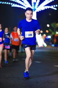 BIB: 22606
                            <button type="button" onclick="openModal(16316044)" class="btn btn-primary btn-sm float-right btn-popup" data-toggle="modal" data-target=".modal-high-quality">
                        <i class="fas fa-shopping-cart"></i> Add to Cart
                    </button>
                                            <button type="button" onclick="isThisMe(16316044, true)" class="btn btn-success btn-sm float-right btn-popup btn-isme hidden" data-toggle="tooltip" data-placement="bottom" title="นี่คือรูปของคุณใช่ไหม คลิกที่นี่เพื่อเอาเข้าอัลบั้ม">
                        <i class="fas fa-plus"></i> Add to album
                    </button>
                    <button type="button" onclick="isThisMe(16316044, false)" class="btn btn-warning btn-sm float-right btn-popup btn-isnotme hidden">
                        <i class="fas fa-ban"></i> Remove from album
                    </button>