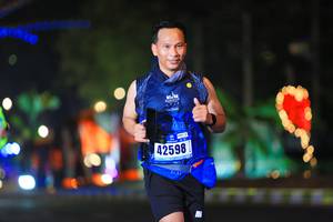 BIB: 42598
                            <button type="button" onclick="openModal(16395560)" class="btn btn-primary btn-sm float-right btn-popup" data-toggle="modal" data-target=".modal-high-quality">
                        <i class="fas fa-shopping-cart"></i> Add to Cart
                    </button>
                                            <button type="button" onclick="isThisMe(16395560, true)" class="btn btn-success btn-sm float-right btn-popup btn-isme hidden" data-toggle="tooltip" data-placement="bottom" title="นี่คือรูปของคุณใช่ไหม คลิกที่นี่เพื่อเอาเข้าอัลบั้ม">
                        <i class="fas fa-plus"></i> Add to album
                    </button>
                    <button type="button" onclick="isThisMe(16395560, false)" class="btn btn-warning btn-sm float-right btn-popup btn-isnotme hidden">
                        <i class="fas fa-ban"></i> Remove from album
                    </button>