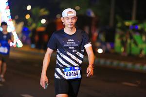 BIB: 40454
                            <button type="button" onclick="openModal(16378985)" class="btn btn-primary btn-sm float-right btn-popup" data-toggle="modal" data-target=".modal-high-quality">
                        <i class="fas fa-shopping-cart"></i> Add to Cart
                    </button>
                                            <button type="button" onclick="isThisMe(16378985, true)" class="btn btn-success btn-sm float-right btn-popup btn-isme hidden" data-toggle="tooltip" data-placement="bottom" title="นี่คือรูปของคุณใช่ไหม คลิกที่นี่เพื่อเอาเข้าอัลบั้ม">
                        <i class="fas fa-plus"></i> Add to album
                    </button>
                    <button type="button" onclick="isThisMe(16378985, false)" class="btn btn-warning btn-sm float-right btn-popup btn-isnotme hidden">
                        <i class="fas fa-ban"></i> Remove from album
                    </button>