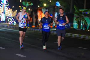 BIB: 4301, 42824, 40941
                            <button type="button" onclick="openModal(16378604)" class="btn btn-primary btn-sm float-right btn-popup" data-toggle="modal" data-target=".modal-high-quality">
                        <i class="fas fa-shopping-cart"></i> Add to Cart
                    </button>
                                            <button type="button" onclick="isThisMe(16378604, true)" class="btn btn-success btn-sm float-right btn-popup btn-isme hidden" data-toggle="tooltip" data-placement="bottom" title="นี่คือรูปของคุณใช่ไหม คลิกที่นี่เพื่อเอาเข้าอัลบั้ม">
                        <i class="fas fa-plus"></i> Add to album
                    </button>
                    <button type="button" onclick="isThisMe(16378604, false)" class="btn btn-warning btn-sm float-right btn-popup btn-isnotme hidden">
                        <i class="fas fa-ban"></i> Remove from album
                    </button>