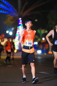 BIB: 344
                            <button type="button" onclick="openModal(16363938)" class="btn btn-primary btn-sm float-right btn-popup" data-toggle="modal" data-target=".modal-high-quality">
                        <i class="fas fa-shopping-cart"></i> Add to Cart
                    </button>
                                            <button type="button" onclick="isThisMe(16363938, true)" class="btn btn-success btn-sm float-right btn-popup btn-isme hidden" data-toggle="tooltip" data-placement="bottom" title="นี่คือรูปของคุณใช่ไหม คลิกที่นี่เพื่อเอาเข้าอัลบั้ม">
                        <i class="fas fa-plus"></i> Add to album
                    </button>
                    <button type="button" onclick="isThisMe(16363938, false)" class="btn btn-warning btn-sm float-right btn-popup btn-isnotme hidden">
                        <i class="fas fa-ban"></i> Remove from album
                    </button>
