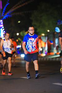 BIB: 170, 41261
                            <button type="button" onclick="openModal(16402606)" class="btn btn-primary btn-sm float-right btn-popup" data-toggle="modal" data-target=".modal-high-quality">
                        <i class="fas fa-shopping-cart"></i> Add to Cart
                    </button>
                                            <button type="button" onclick="isThisMe(16402606, true)" class="btn btn-success btn-sm float-right btn-popup btn-isme hidden" data-toggle="tooltip" data-placement="bottom" title="นี่คือรูปของคุณใช่ไหม คลิกที่นี่เพื่อเอาเข้าอัลบั้ม">
                        <i class="fas fa-plus"></i> Add to album
                    </button>
                    <button type="button" onclick="isThisMe(16402606, false)" class="btn btn-warning btn-sm float-right btn-popup btn-isnotme hidden">
                        <i class="fas fa-ban"></i> Remove from album
                    </button>