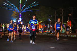 BIB: 43074, 4195, 44132
                            <button type="button" onclick="openModal(16373436)" class="btn btn-primary btn-sm float-right btn-popup" data-toggle="modal" data-target=".modal-high-quality">
                        <i class="fas fa-shopping-cart"></i> Add to Cart
                    </button>
                                            <button type="button" onclick="isThisMe(16373436, true)" class="btn btn-success btn-sm float-right btn-popup btn-isme hidden" data-toggle="tooltip" data-placement="bottom" title="นี่คือรูปของคุณใช่ไหม คลิกที่นี่เพื่อเอาเข้าอัลบั้ม">
                        <i class="fas fa-plus"></i> Add to album
                    </button>
                    <button type="button" onclick="isThisMe(16373436, false)" class="btn btn-warning btn-sm float-right btn-popup btn-isnotme hidden">
                        <i class="fas fa-ban"></i> Remove from album
                    </button>