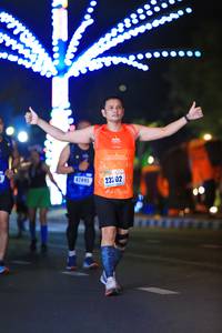BIB: 42085, 232
                            <button type="button" onclick="openModal(16317472)" class="btn btn-primary btn-sm float-right btn-popup" data-toggle="modal" data-target=".modal-high-quality">
                        <i class="fas fa-shopping-cart"></i> Add to Cart
                    </button>
                                            <button type="button" onclick="isThisMe(16317472, true)" class="btn btn-success btn-sm float-right btn-popup btn-isme hidden" data-toggle="tooltip" data-placement="bottom" title="นี่คือรูปของคุณใช่ไหม คลิกที่นี่เพื่อเอาเข้าอัลบั้ม">
                        <i class="fas fa-plus"></i> Add to album
                    </button>
                    <button type="button" onclick="isThisMe(16317472, false)" class="btn btn-warning btn-sm float-right btn-popup btn-isnotme hidden">
                        <i class="fas fa-ban"></i> Remove from album
                    </button>