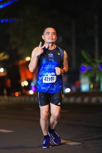 BIB: 42991
                            <button type="button" onclick="openModal(16366863)" class="btn btn-primary btn-sm float-right btn-popup" data-toggle="modal" data-target=".modal-high-quality">
                        <i class="fas fa-shopping-cart"></i> Add to Cart
                    </button>
                                            <button type="button" onclick="isThisMe(16366863, true)" class="btn btn-success btn-sm float-right btn-popup btn-isme hidden" data-toggle="tooltip" data-placement="bottom" title="นี่คือรูปของคุณใช่ไหม คลิกที่นี่เพื่อเอาเข้าอัลบั้ม">
                        <i class="fas fa-plus"></i> Add to album
                    </button>
                    <button type="button" onclick="isThisMe(16366863, false)" class="btn btn-warning btn-sm float-right btn-popup btn-isnotme hidden">
                        <i class="fas fa-ban"></i> Remove from album
                    </button>