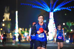 BIB: 13021
                            <button type="button" onclick="openModal(16393503)" class="btn btn-primary btn-sm float-right btn-popup" data-toggle="modal" data-target=".modal-high-quality">
                        <i class="fas fa-shopping-cart"></i> Add to Cart
                    </button>
                                            <button type="button" onclick="isThisMe(16393503, true)" class="btn btn-success btn-sm float-right btn-popup btn-isme hidden" data-toggle="tooltip" data-placement="bottom" title="นี่คือรูปของคุณใช่ไหม คลิกที่นี่เพื่อเอาเข้าอัลบั้ม">
                        <i class="fas fa-plus"></i> Add to album
                    </button>
                    <button type="button" onclick="isThisMe(16393503, false)" class="btn btn-warning btn-sm float-right btn-popup btn-isnotme hidden">
                        <i class="fas fa-ban"></i> Remove from album
                    </button>
